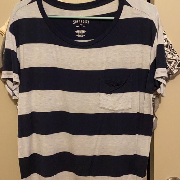 Tops! - Picture 3 of 3